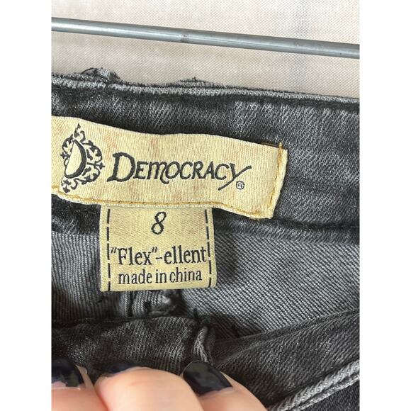 Democracy Flex-ellent floral embroidered black jeans, size 8 - Picture 2 of 11